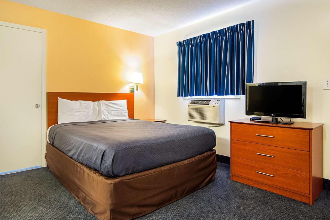 Motel 6-Fayetteville, Nc - Fort Liberty Area Exterior photo
